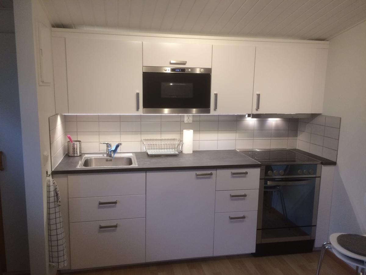 Lillstugan Falkoepingsvaegen Broddetorp Exterior foto